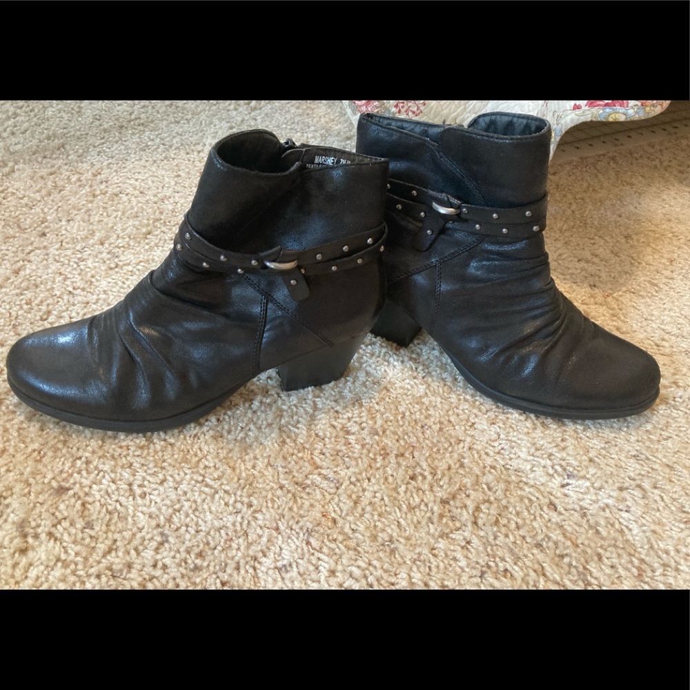 Yum ankle boots